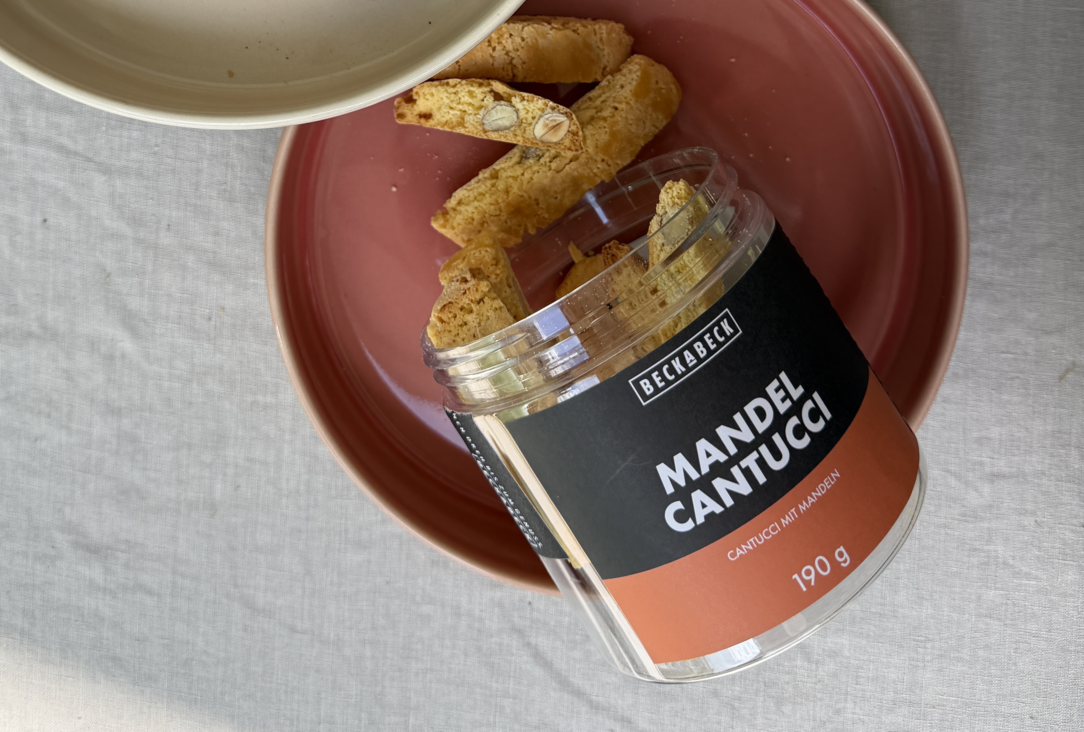 Cantucci mit ganzen Mandeln